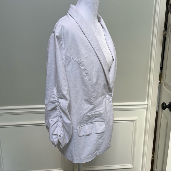 Torrid White Linen Blazer Size 2XL - Picture 2 of 9